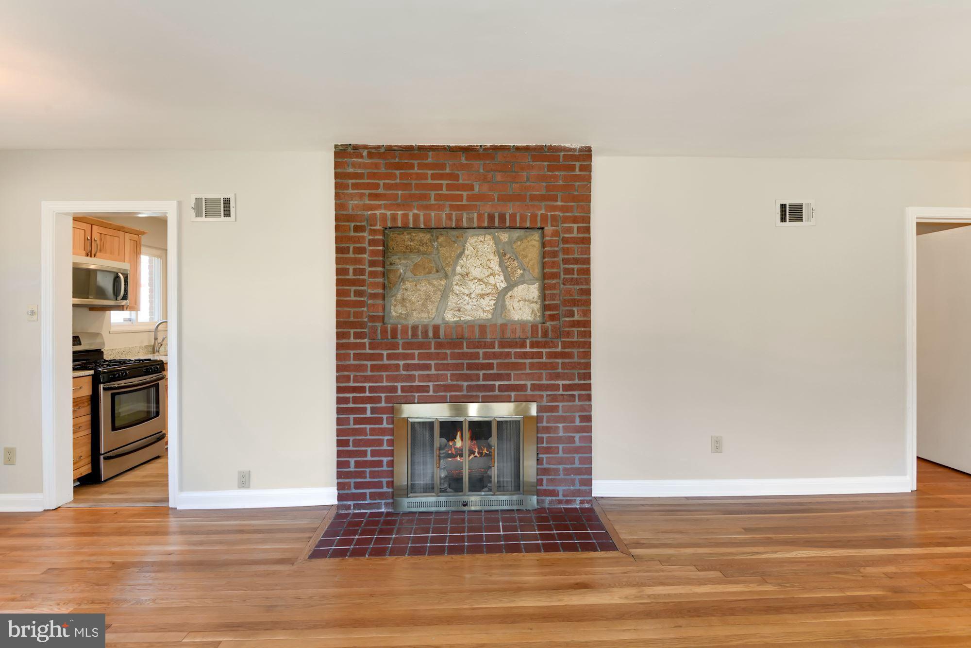 6705 Adelphi Road University Park, MD 20782 - Photo 8 of 35 Gallery Image 8