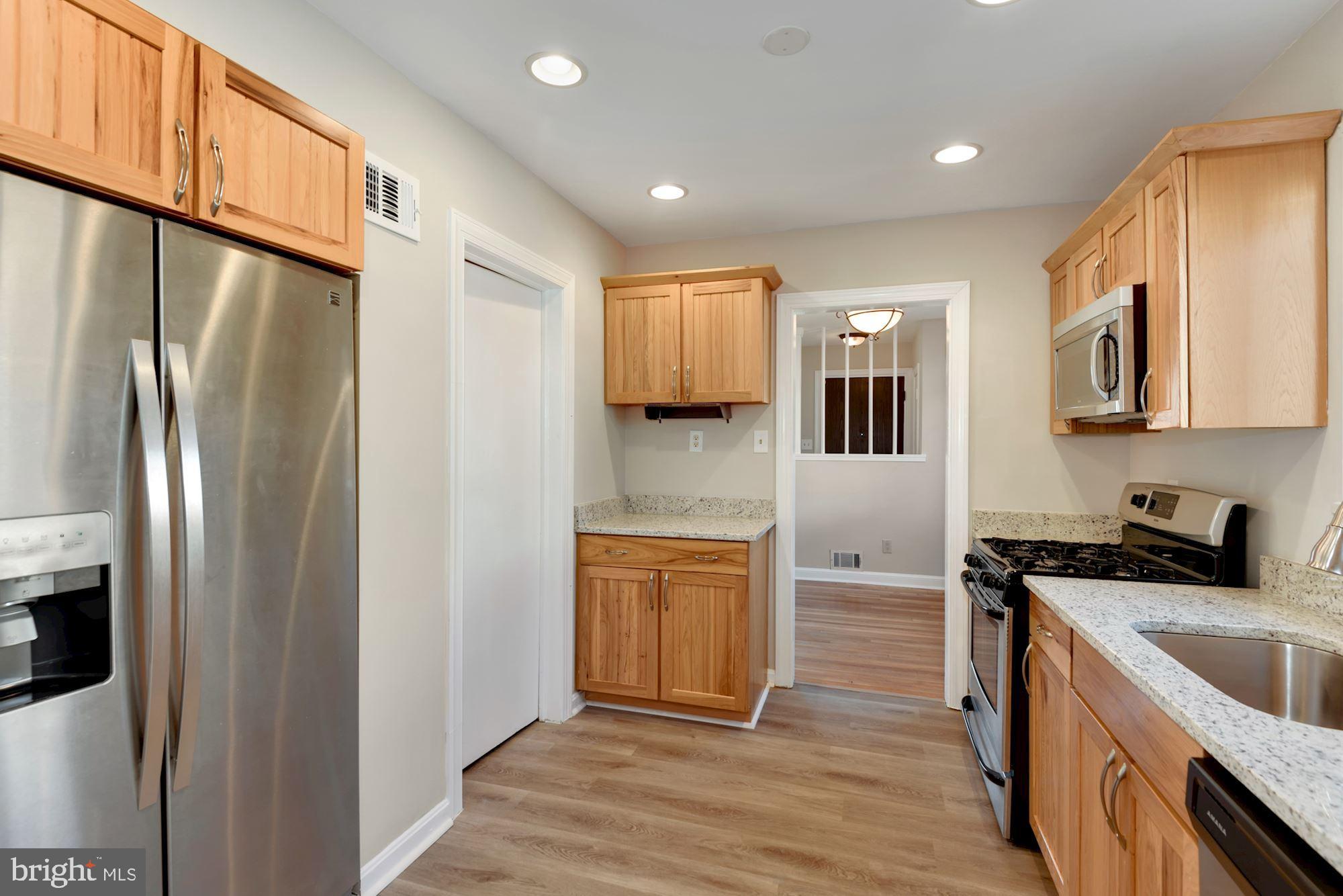 6705 Adelphi Road University Park, MD 20782 - Photo 9 of 35 Stainless steel appliances