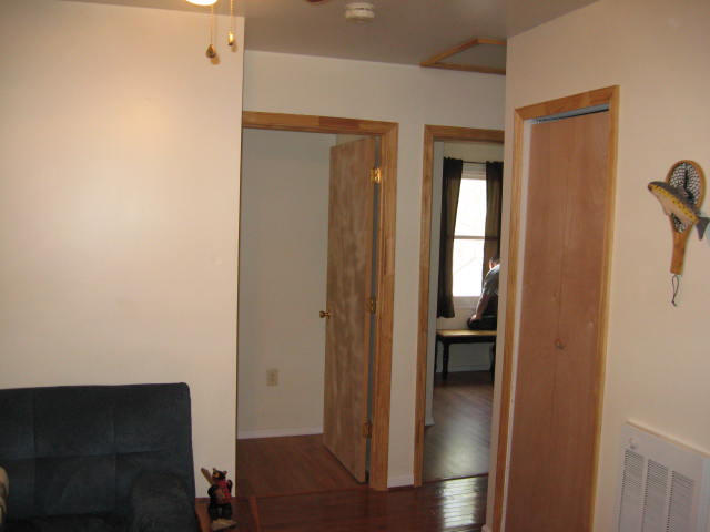 2111 Ridgewood Rd