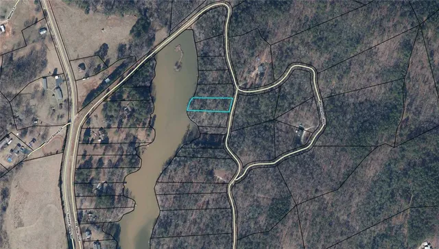 $80,000 | 613 The Bear Boulevard, Tamassee, SC 29686