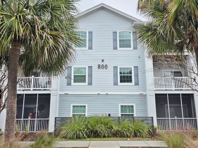 $269,900 | 1300 Park W Boulevard, Unit 804, Mount Pleasant, SC 29466
