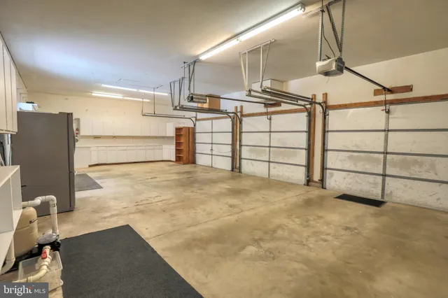 $960,000 | 29247 White Pine Lane, Milton, DE 19968