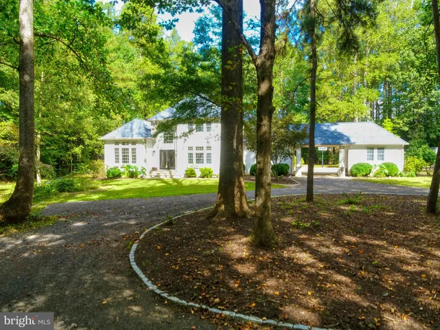 $960,000 | 29247 White Pine Lane, Milton, DE 19968