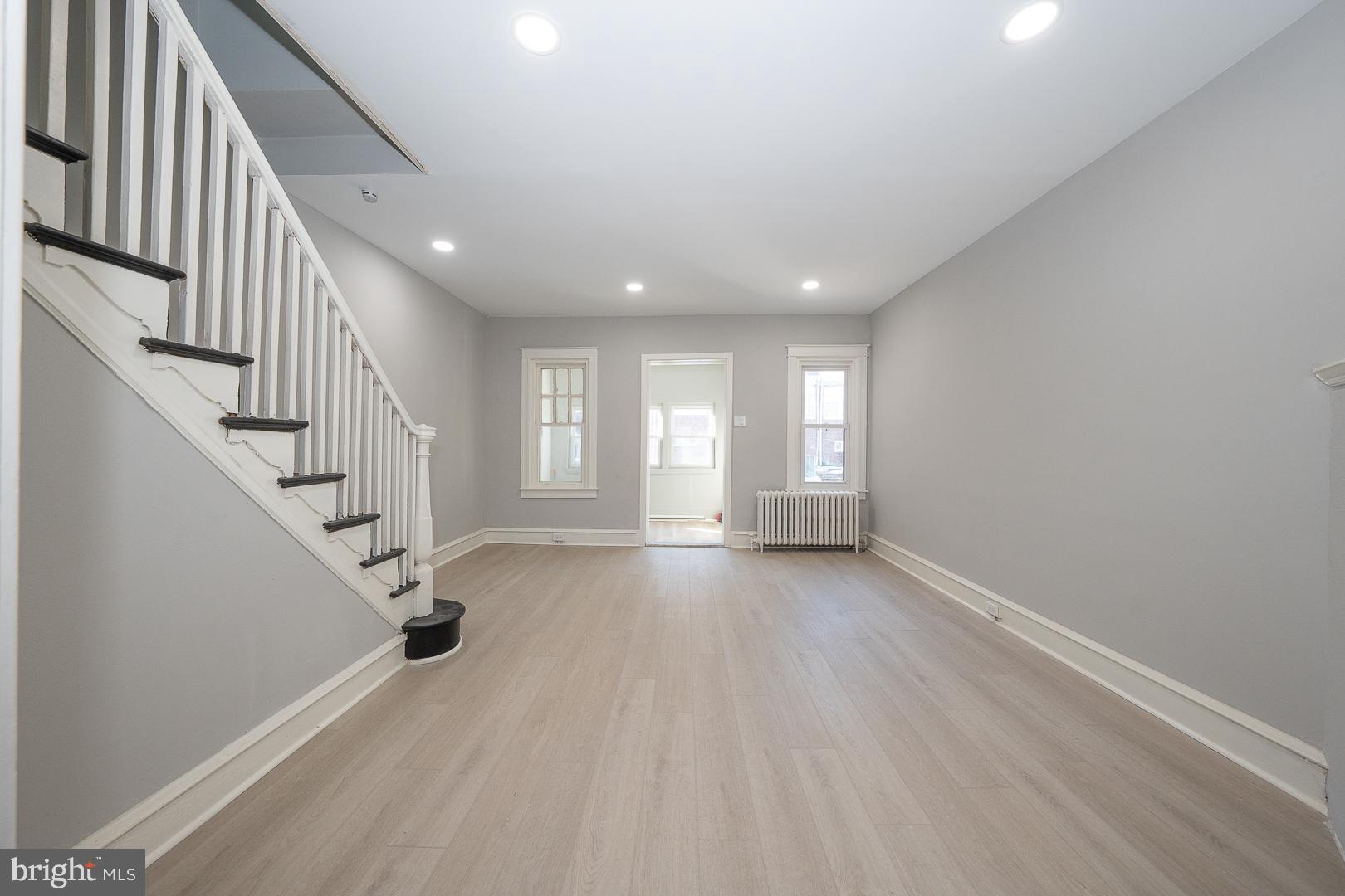 91 Lamport Road Upper Darby, PA 19082 - Photo 11 of 44