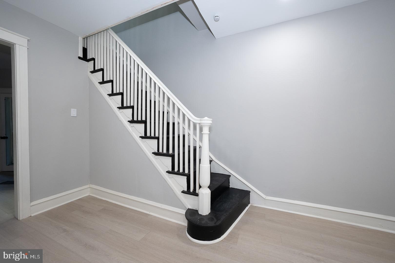 91 Lamport Road Upper Darby, PA 19082 - Photo 20 of 44