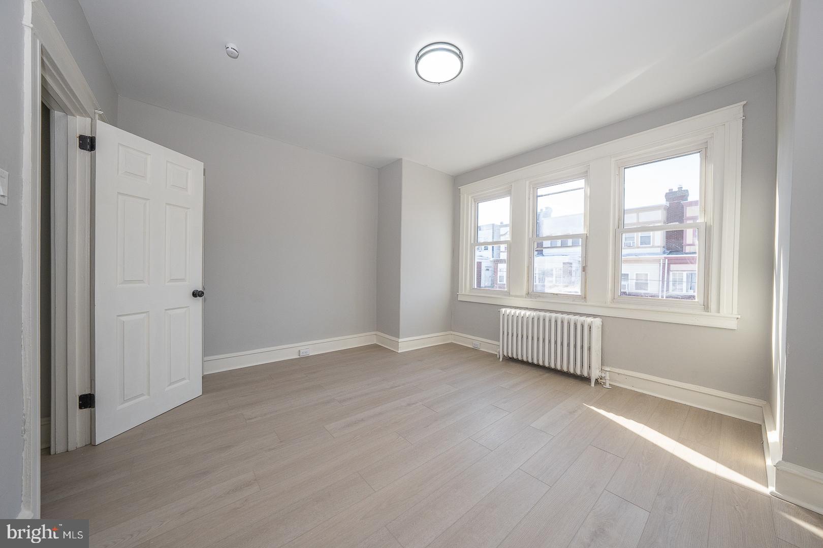 91 Lamport Road Upper Darby, PA 19082 - Photo 23 of 44