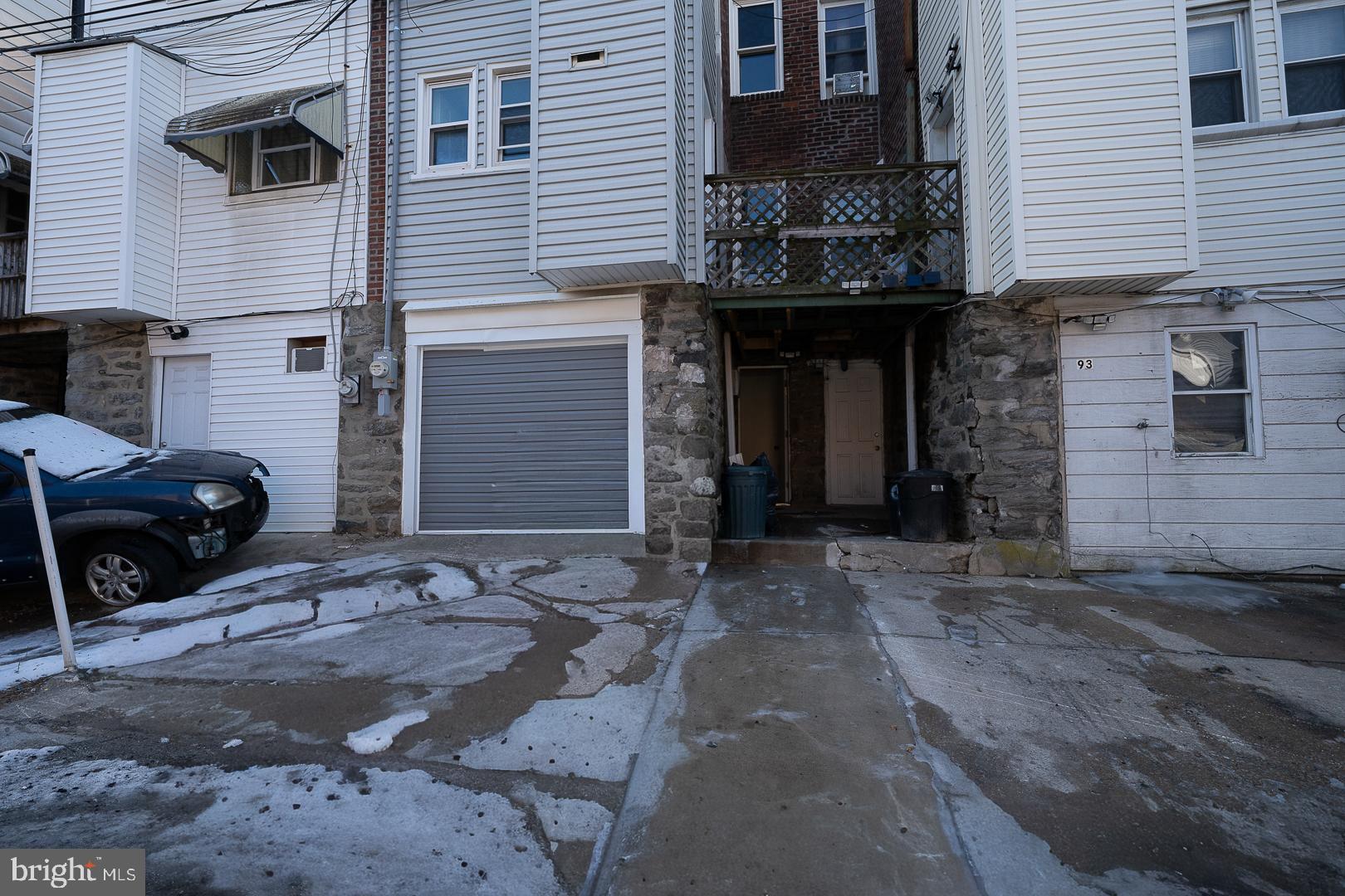 91 Lamport Road Upper Darby, PA 19082 - Photo 42 of 44