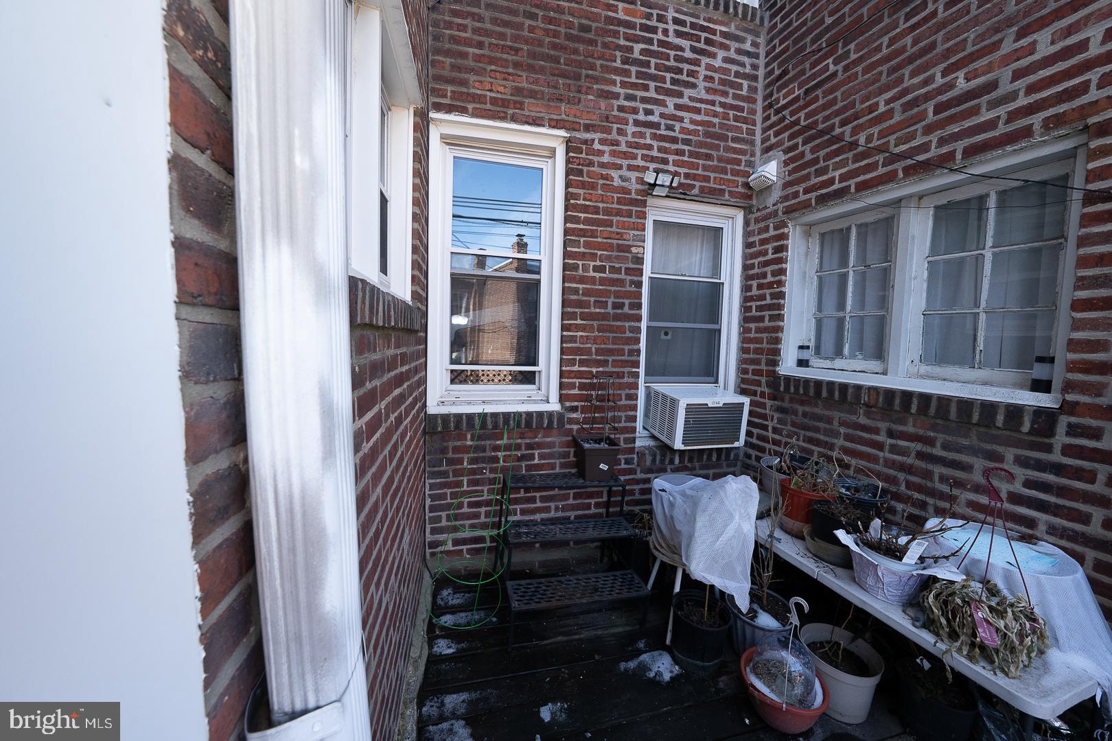 91 Lamport Road Upper Darby, PA 19082 - Photo 44 of 44