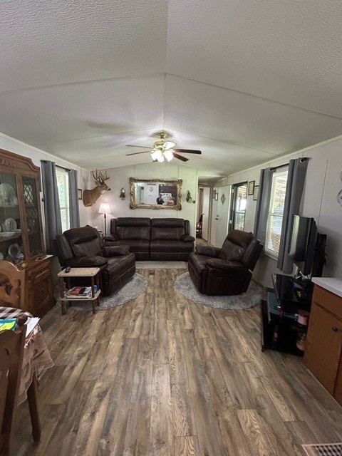 397 Star Point Road Celina, TN 38551 - Photo 13 of 59 Gallery Image 13