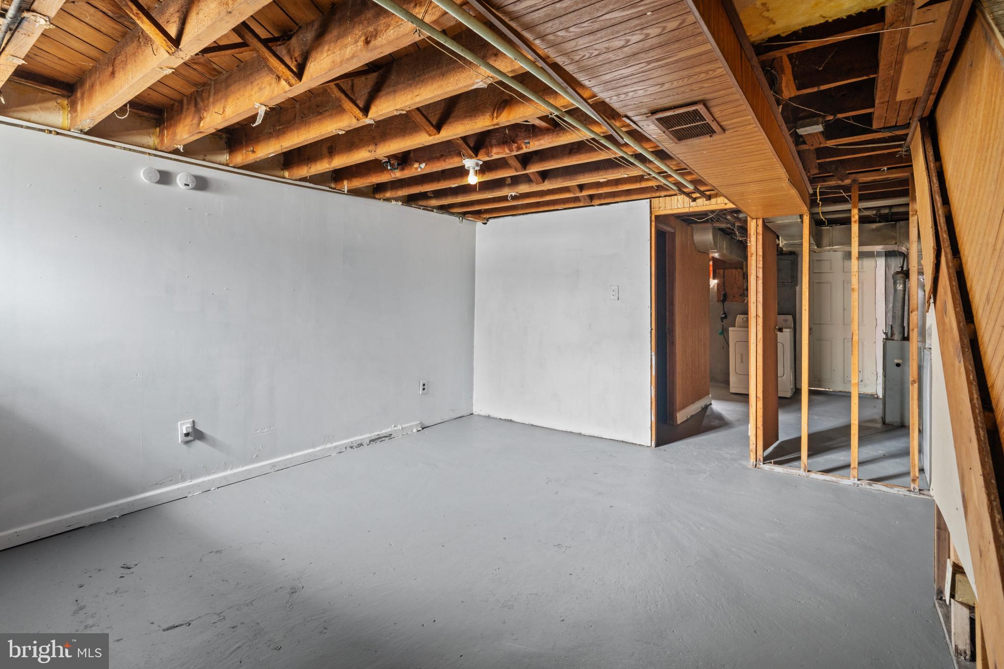 38 Hillvale Road Baltimore, MD 21229 - Photo 23 of 27 Basement