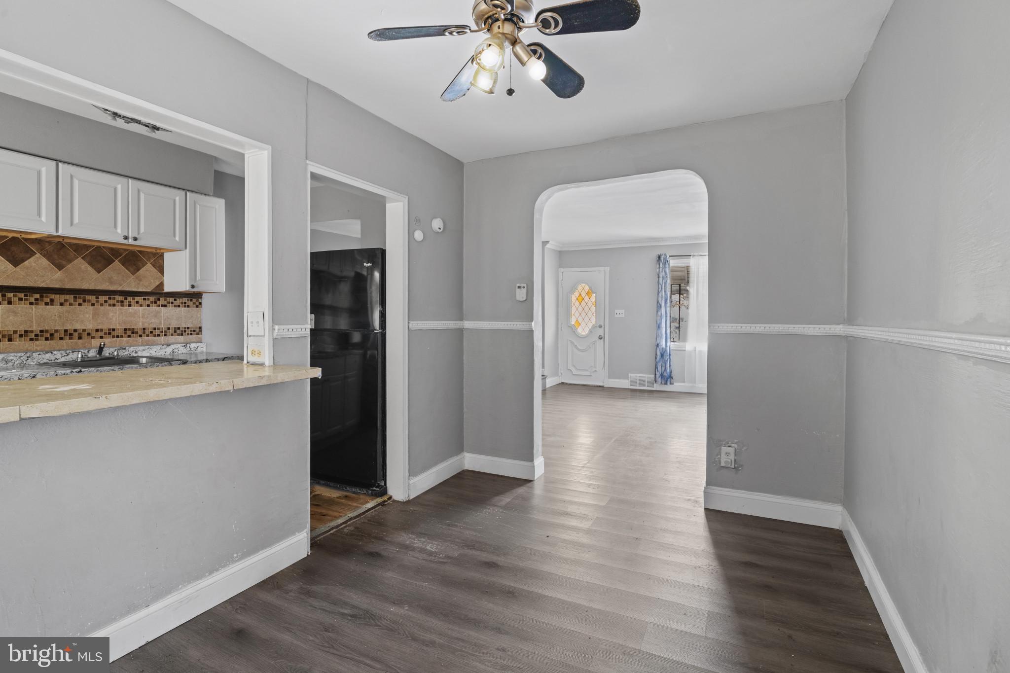 38 Hillvale Road Baltimore, MD 21229 - Photo 9 of 27 Dining area