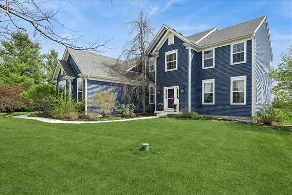 $565,000 | 1107 Dolder Lane, Spring Grove, IL 60081