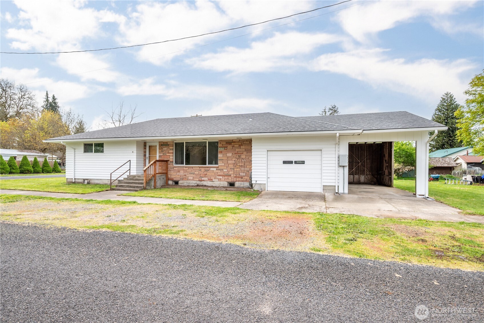 301 Cedar Street Toledo, WA 98591 - Photo 1 of 30
