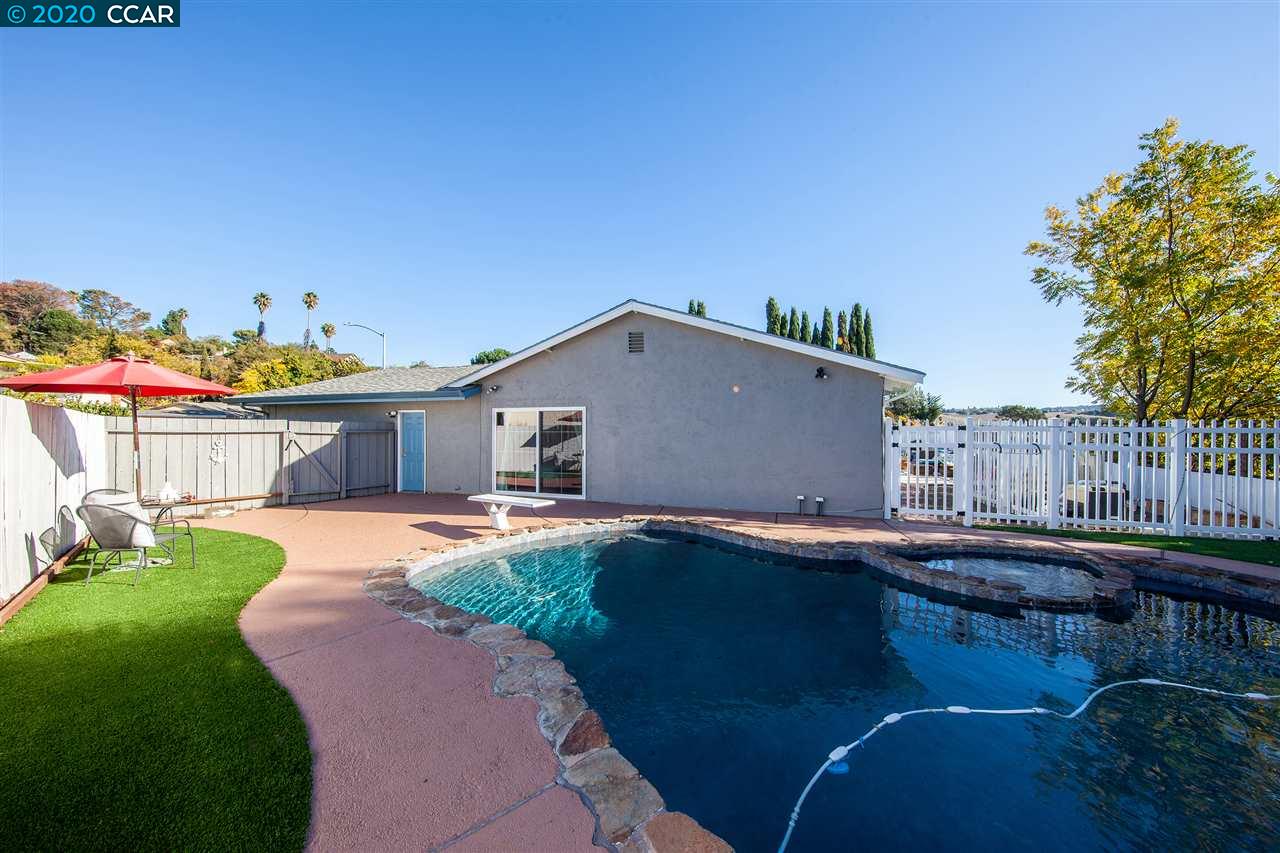 774 Reef Point Court Rodeo, CA 94572 - Photo 32 of 40