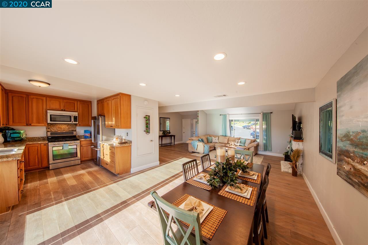 774 Reef Point Court Rodeo, CA 94572 - Photo 9 of 40