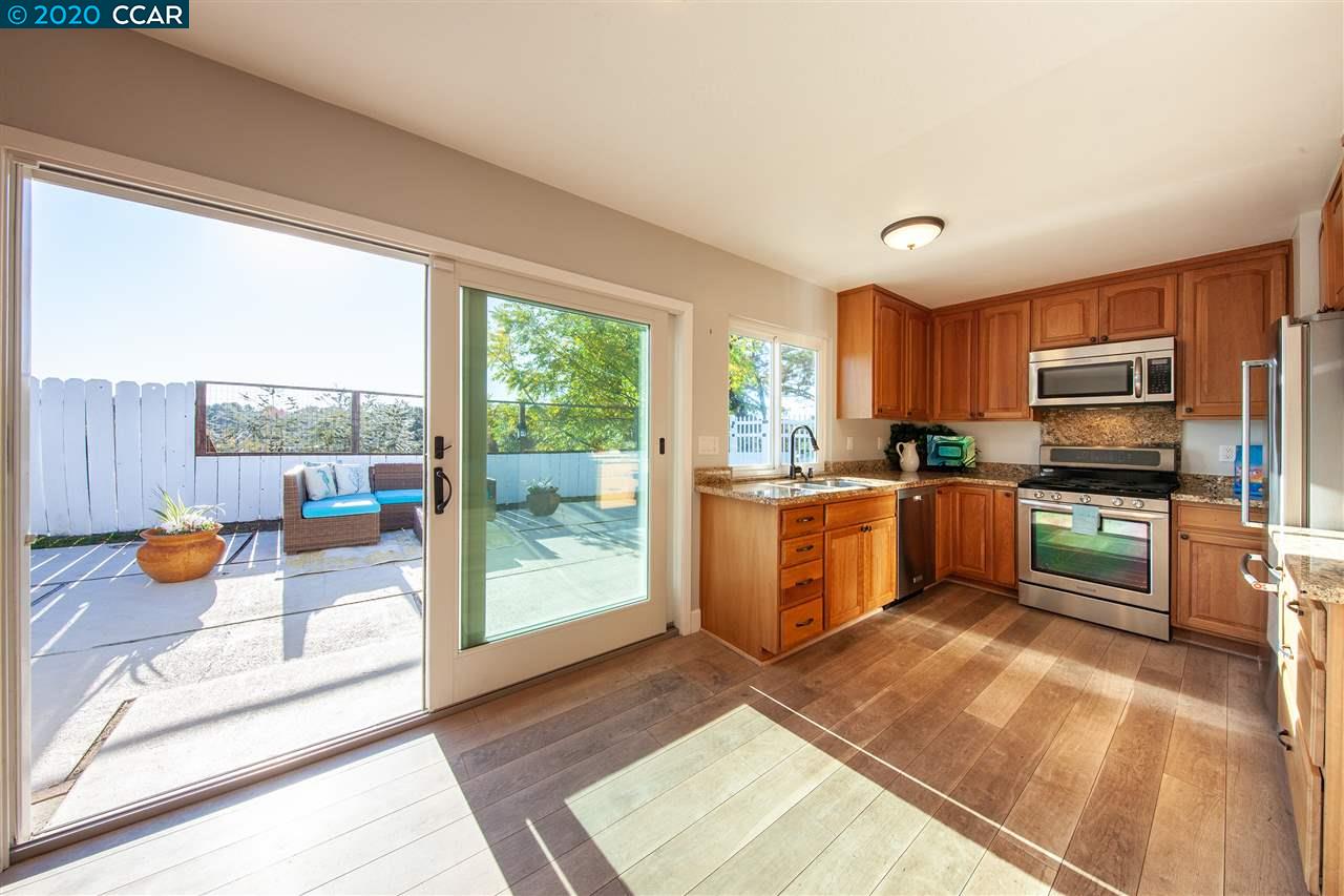 774 Reef Point Court Rodeo, CA 94572 - Photo 10 of 40