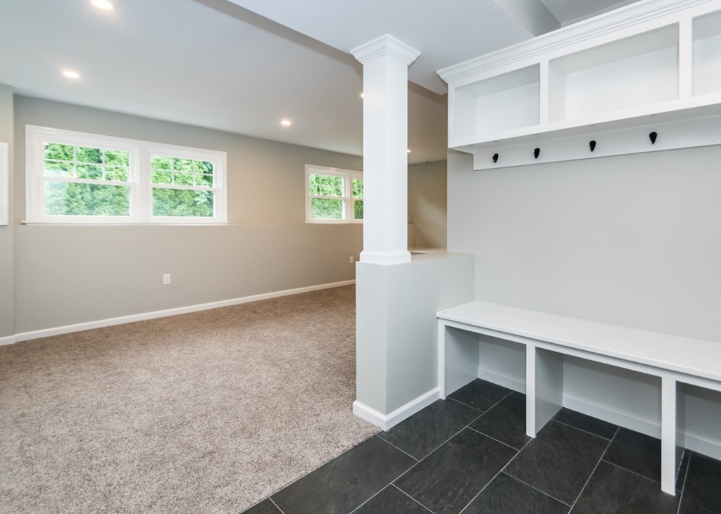 52 Oak Street Wellesley, MA 02482 - Photo 15 of 18