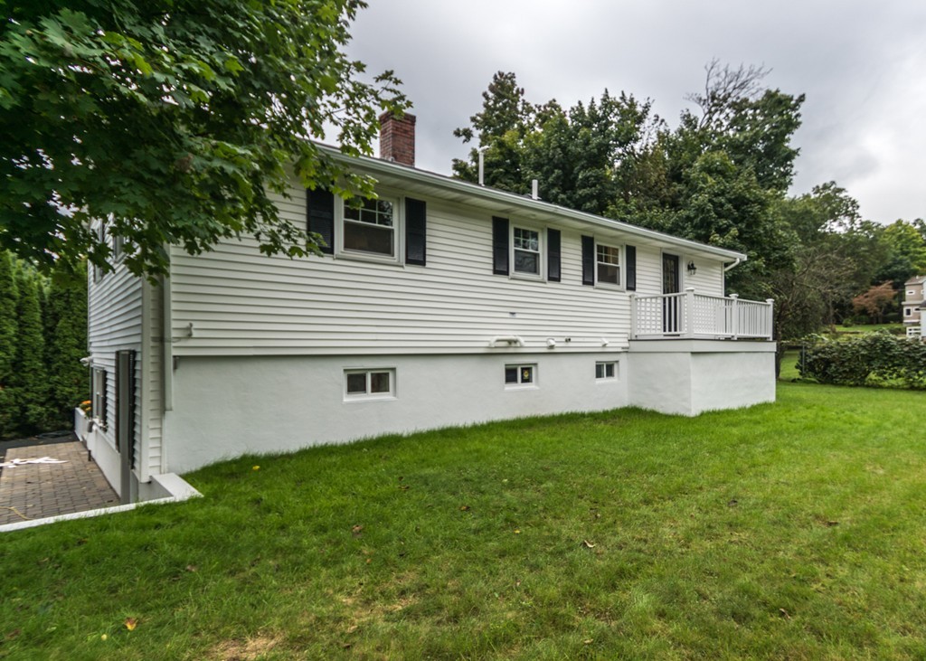 52 Oak Street Wellesley, MA 02482 - Photo 18 of 18