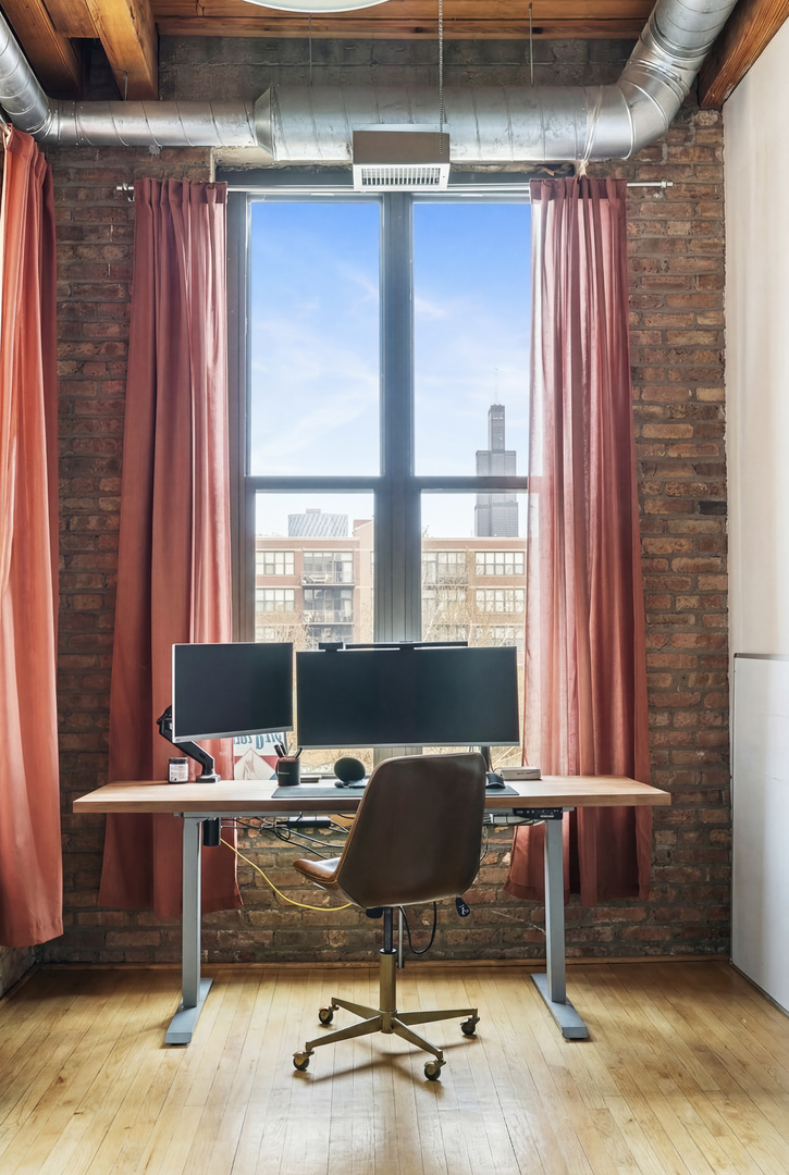 1330 West Monroe Street, Unit 410 Chicago, IL 60607 - Photo 18 of 34