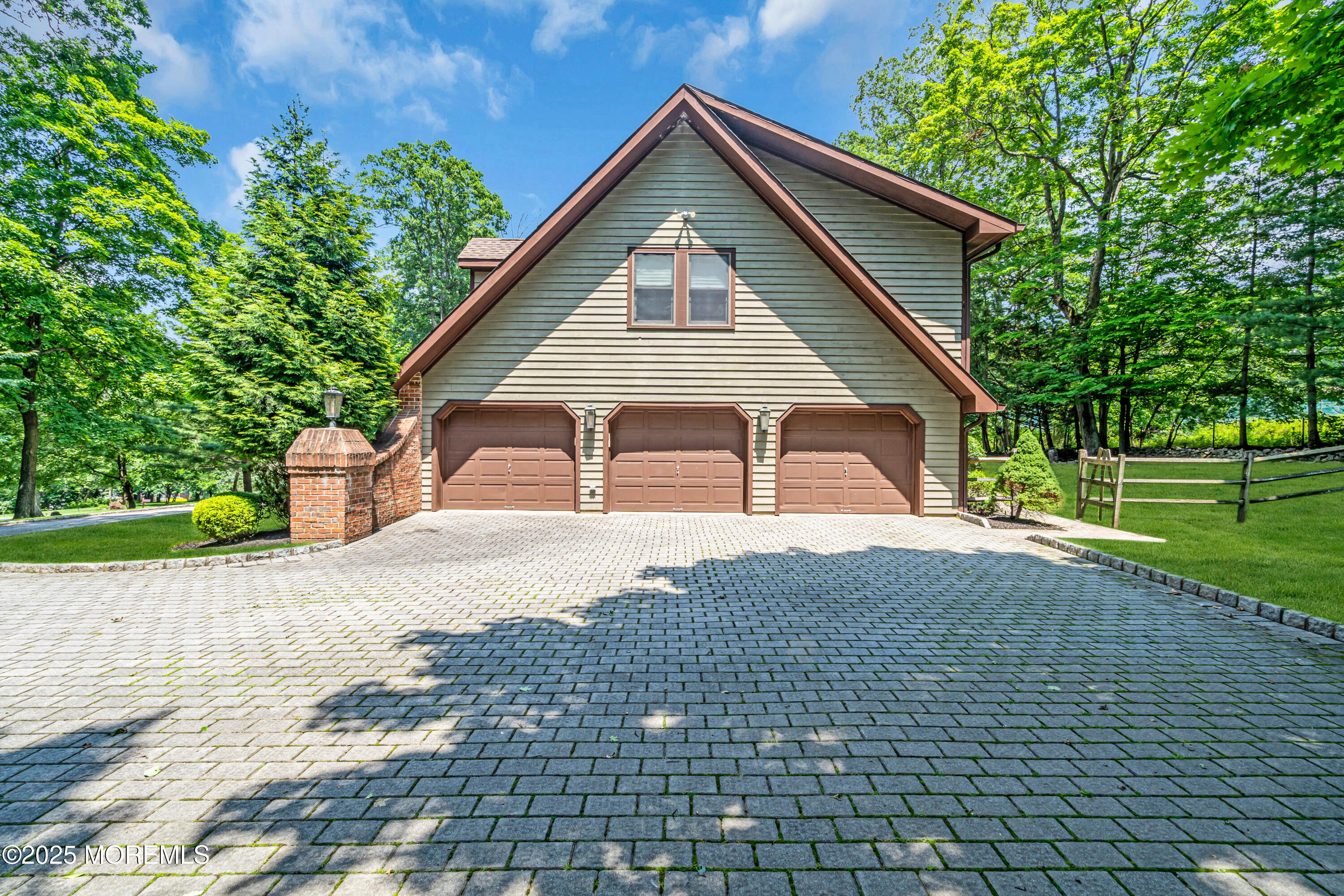8 Old Dutch Road Warren, NJ 07059 - Photo 5 of 45 009__cmp0416-1_228