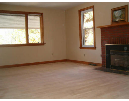 159 E Road Warren, MA 01083 - Photo 8 of 18 Gallery Image 8