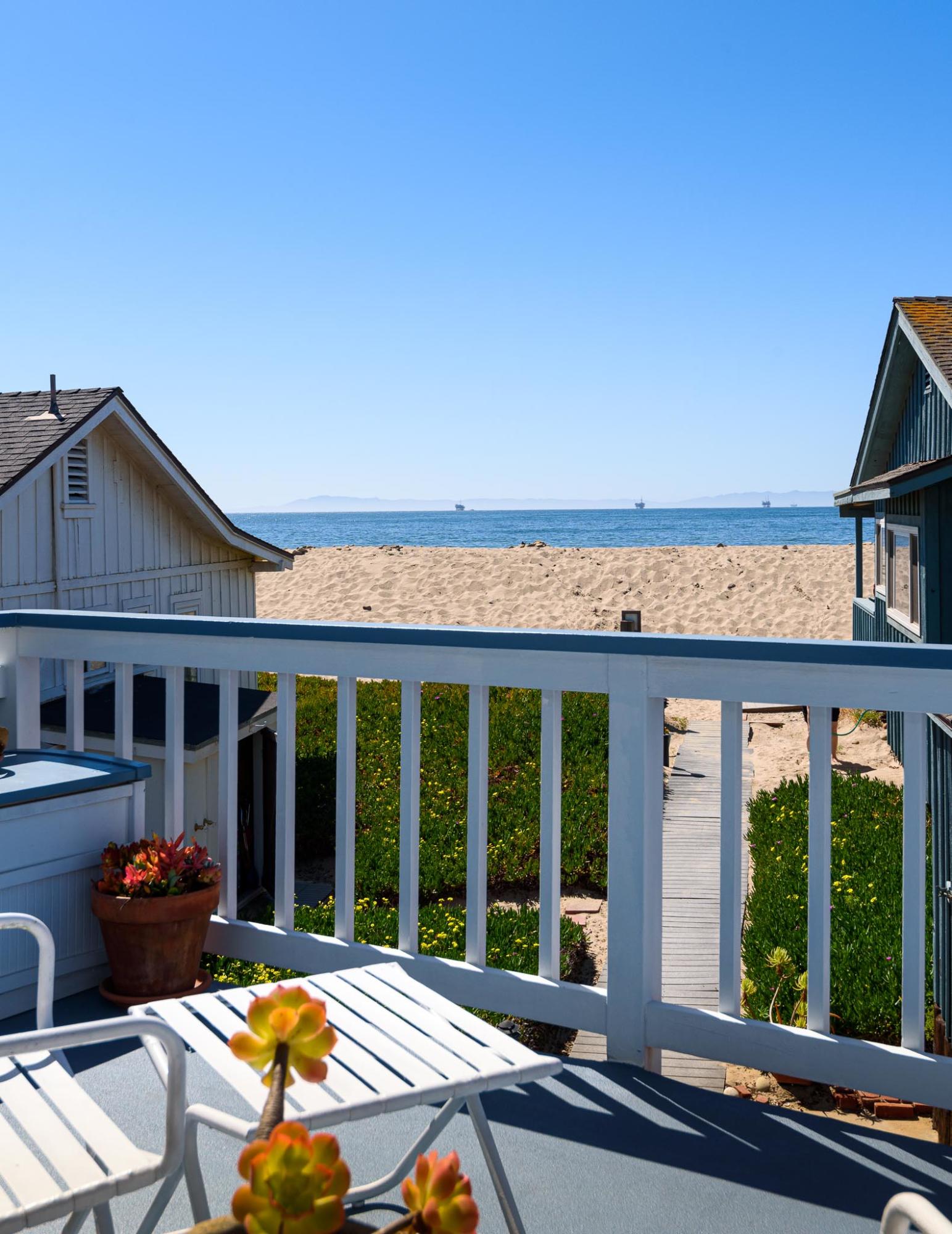 4709 Sandyland Road, Unit 4 Carpinteria, CA 93013 - Photo 19 of 29 Balcony view