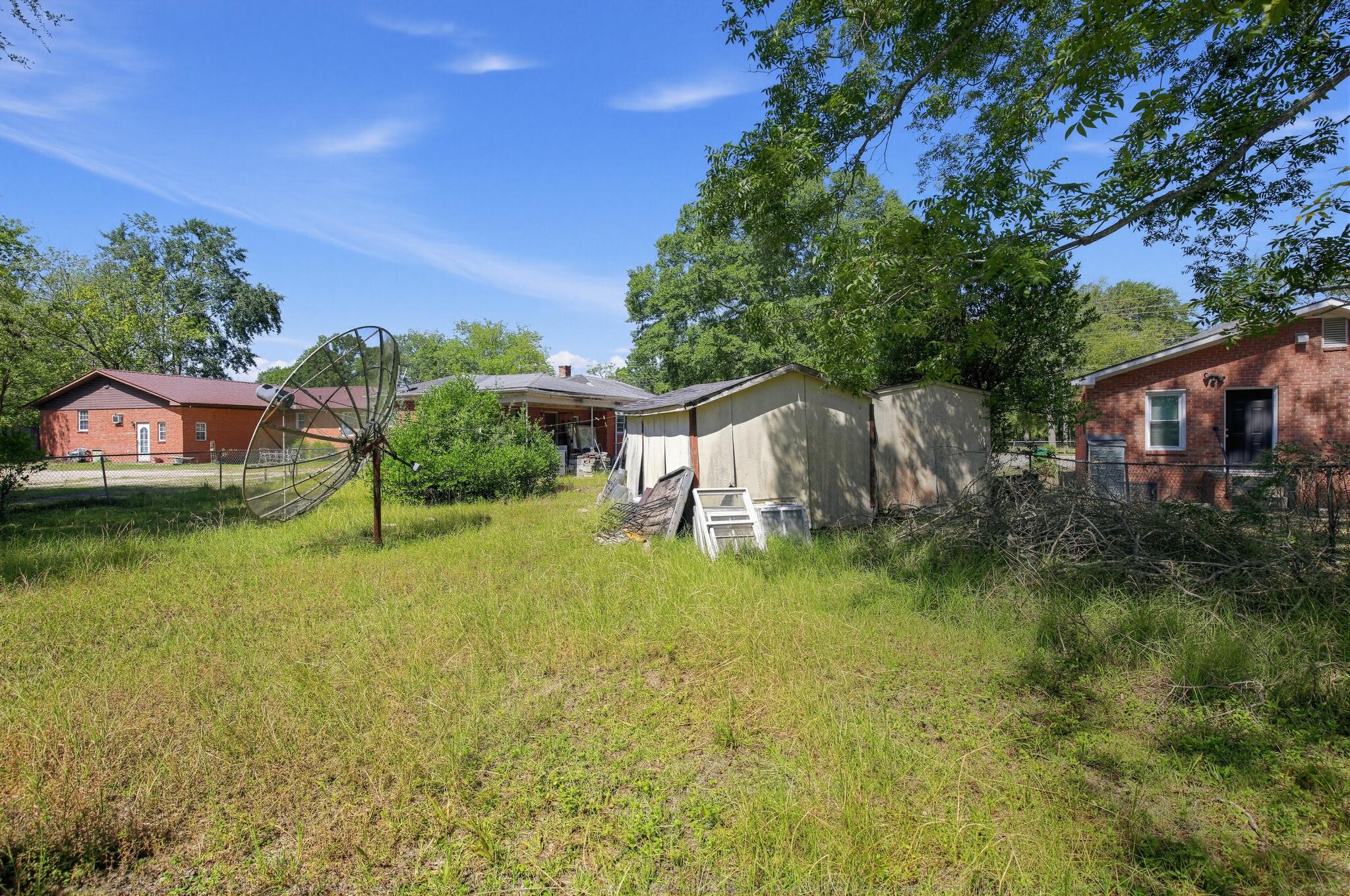 250 East Red Bay Road Sumter, SC 29150 - Photo 6 of 28 04_250_E_Red_Bay_Rd-Exterior-8522