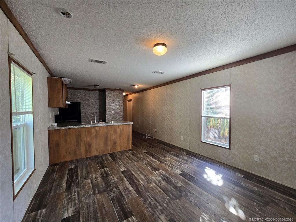 112 Northeast 18th Street Stuart, FL 34994 - Photo 5 of 13