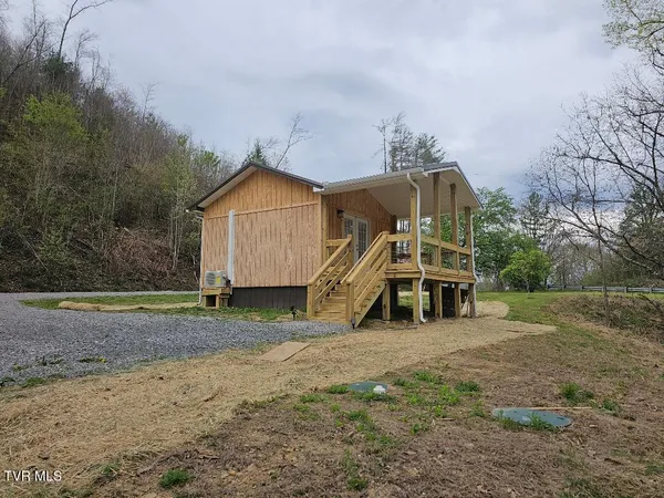 $129,900 | 12702 Crab Orchard Road, Coeburn, VA 24230