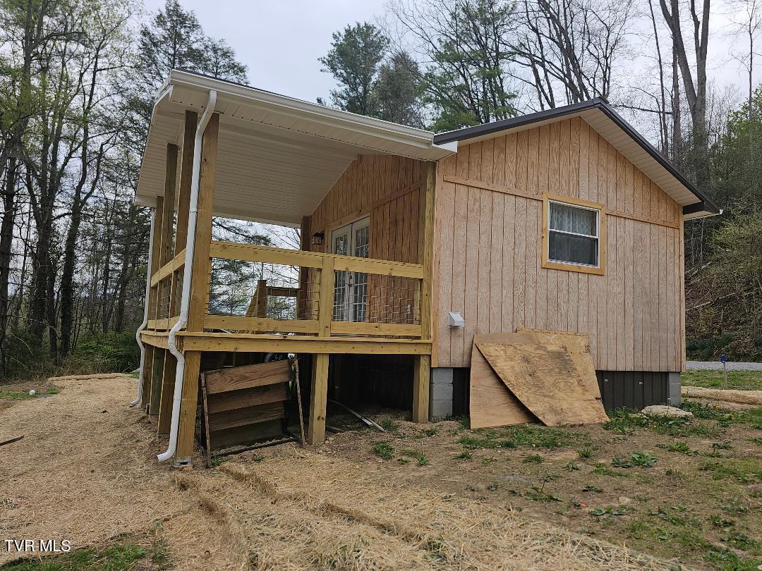 12702 Crab Orchard Road Coeburn, VA 24230 - Photo 16 of 32 10