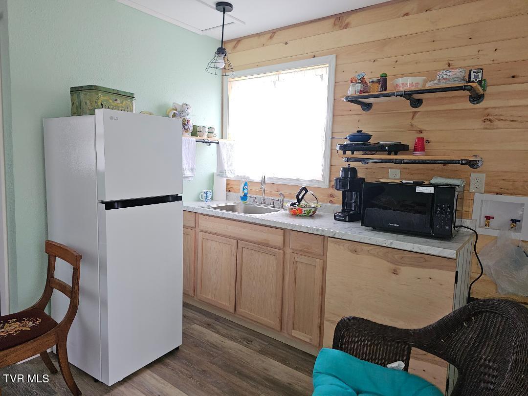 12702 Crab Orchard Road Coeburn, VA 24230 - Photo 23 of 32 24