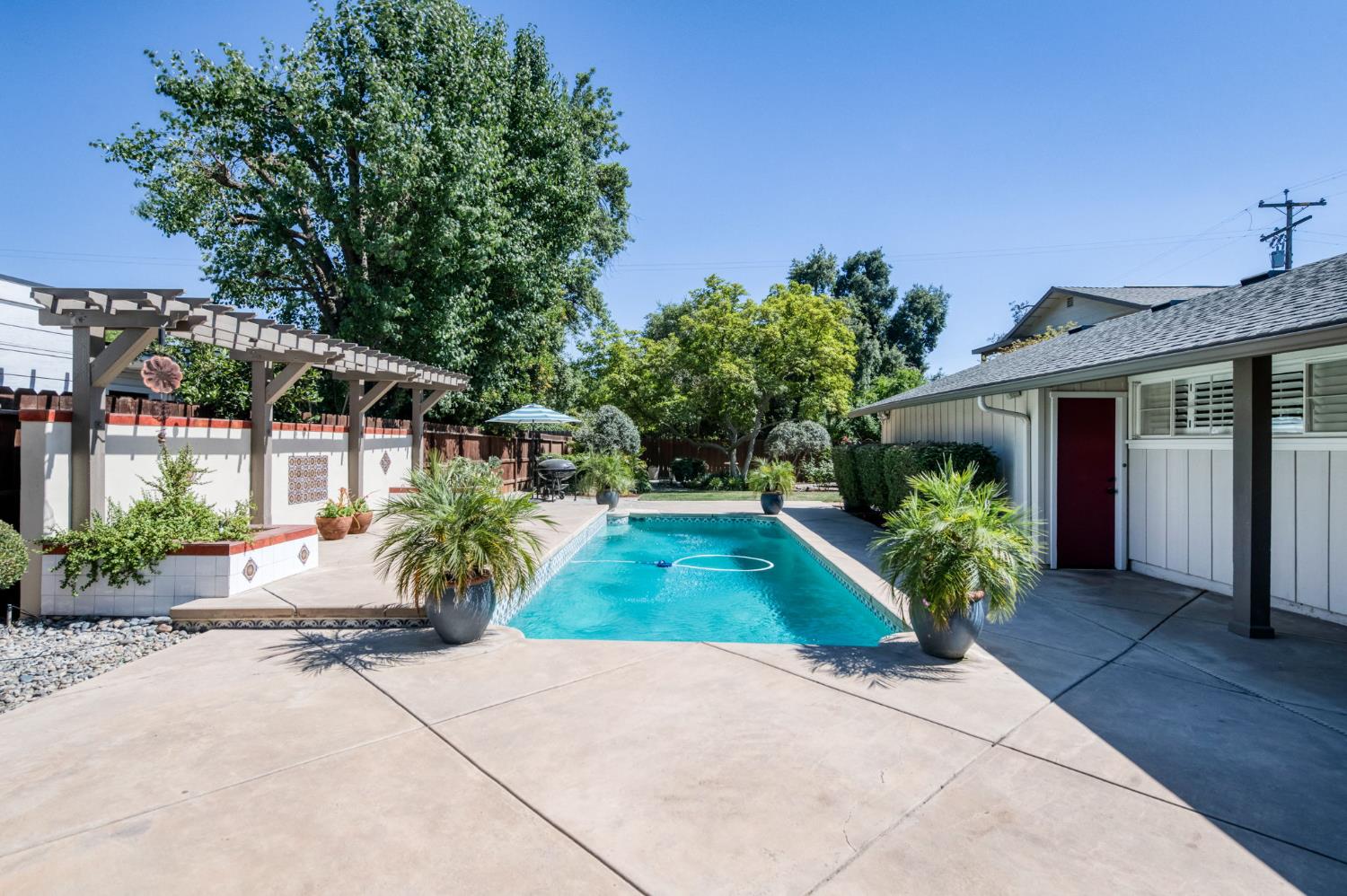 812 East Rialto Avenue Fresno, CA 93704 - Photo 28 of 42