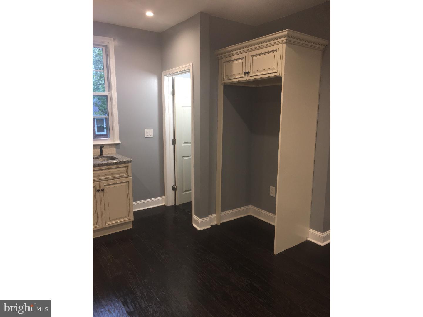 450 South 4th Street Colwyn, PA 19023 - Photo 5 of 17
