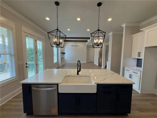 $769,900 | 5613 Meadow View Drive, Jefferson, GA 30549