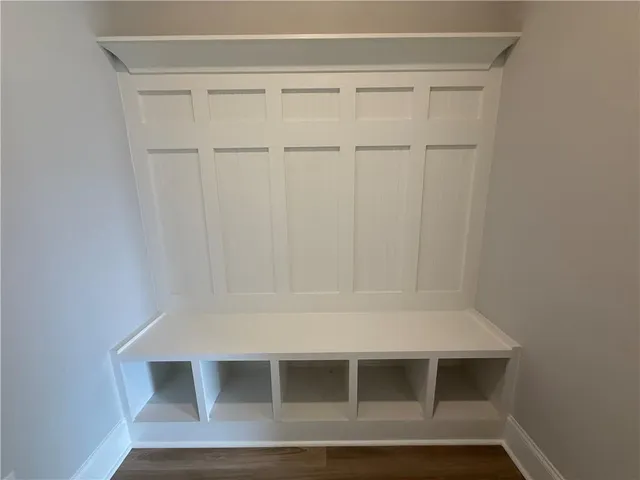 $769,900 | 5613 Meadow View Drive, Jefferson, GA 30549