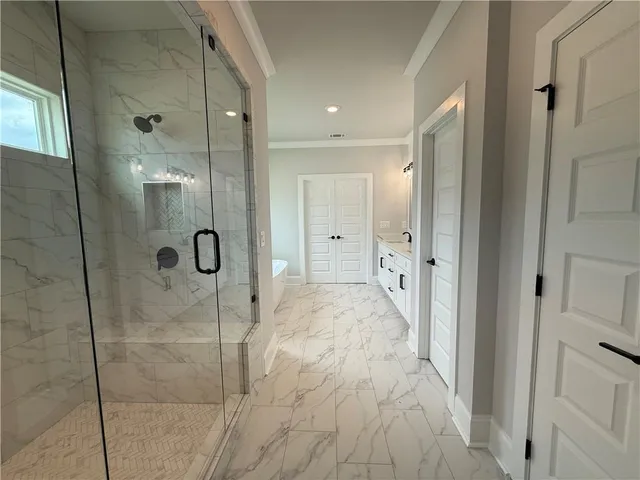 $769,900 | 5613 Meadow View Drive, Jefferson, GA 30549