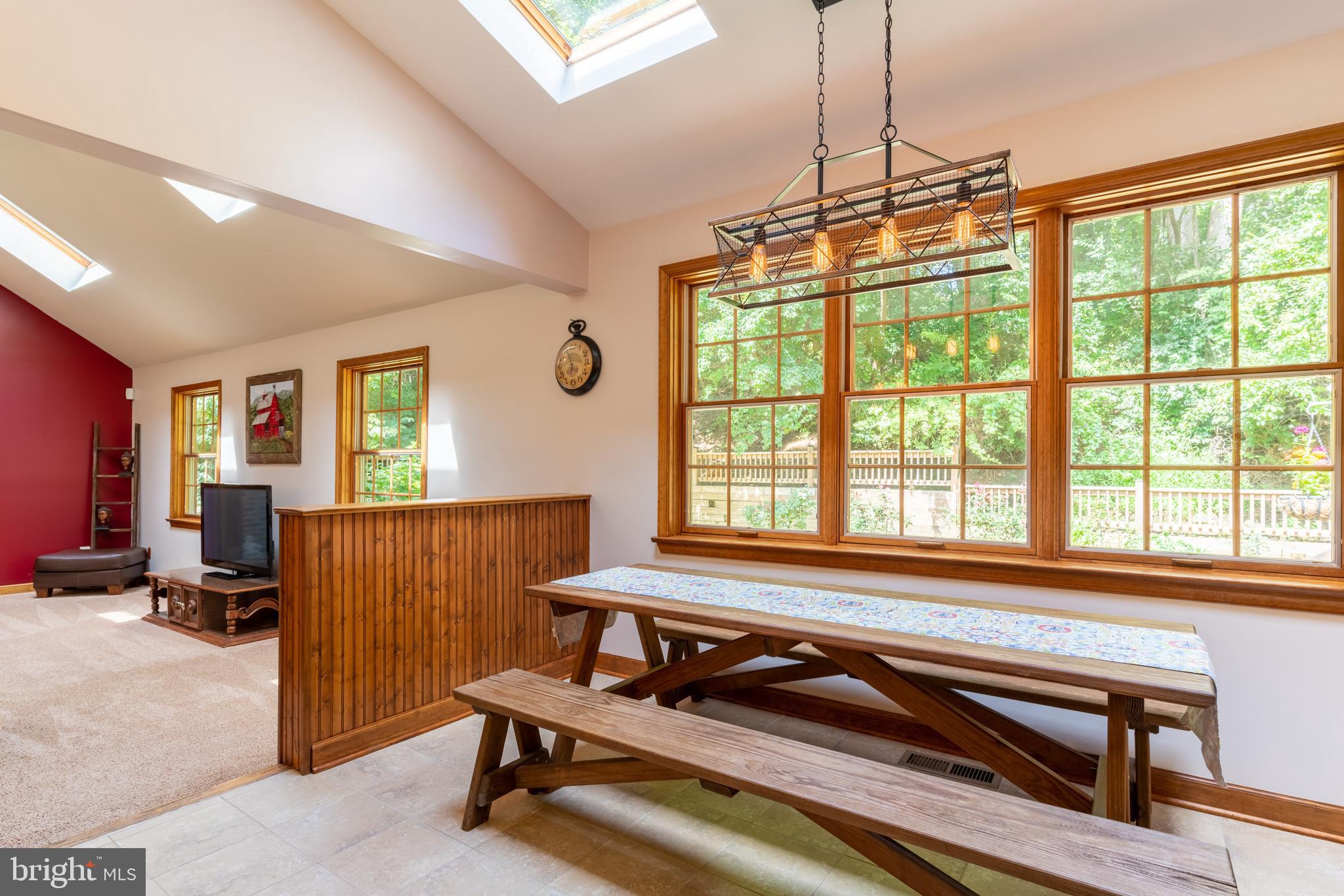19 Andrien Road Glen Mills, PA 19342 - Photo 14 of 42 Breakfast Room