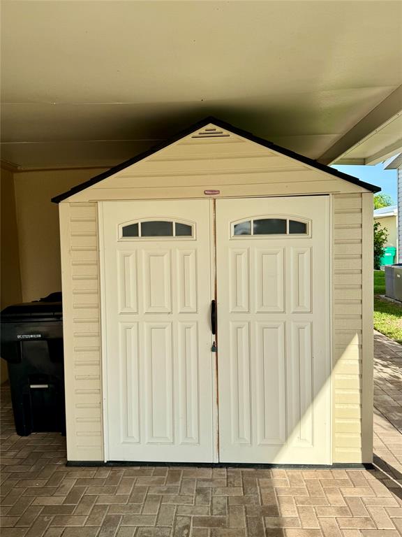 4301 Southwest 12th Way Okeechobee, FL 34974 - Photo 4 of 29