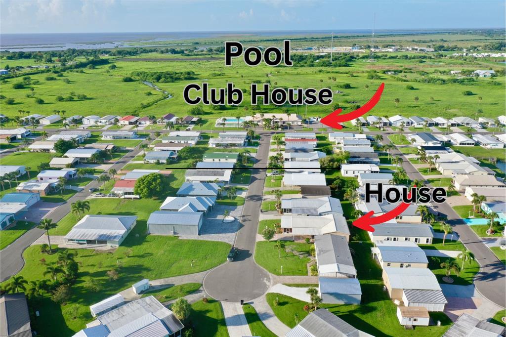 4301 Southwest 12th Way Okeechobee, FL 34974 - Photo 9 of 29 a view of outdoor space with garden