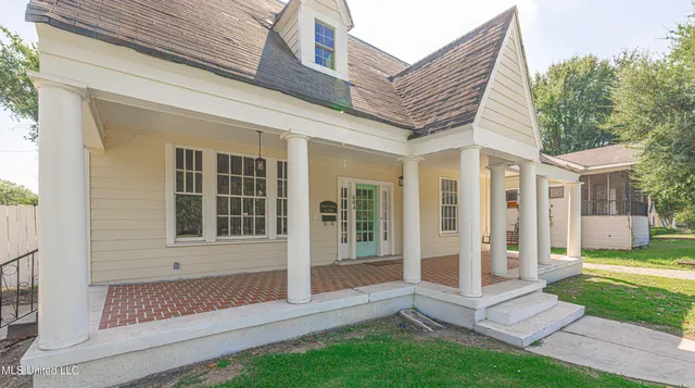 $375,000 | 604 South Main Street, Greenville, MS 38701