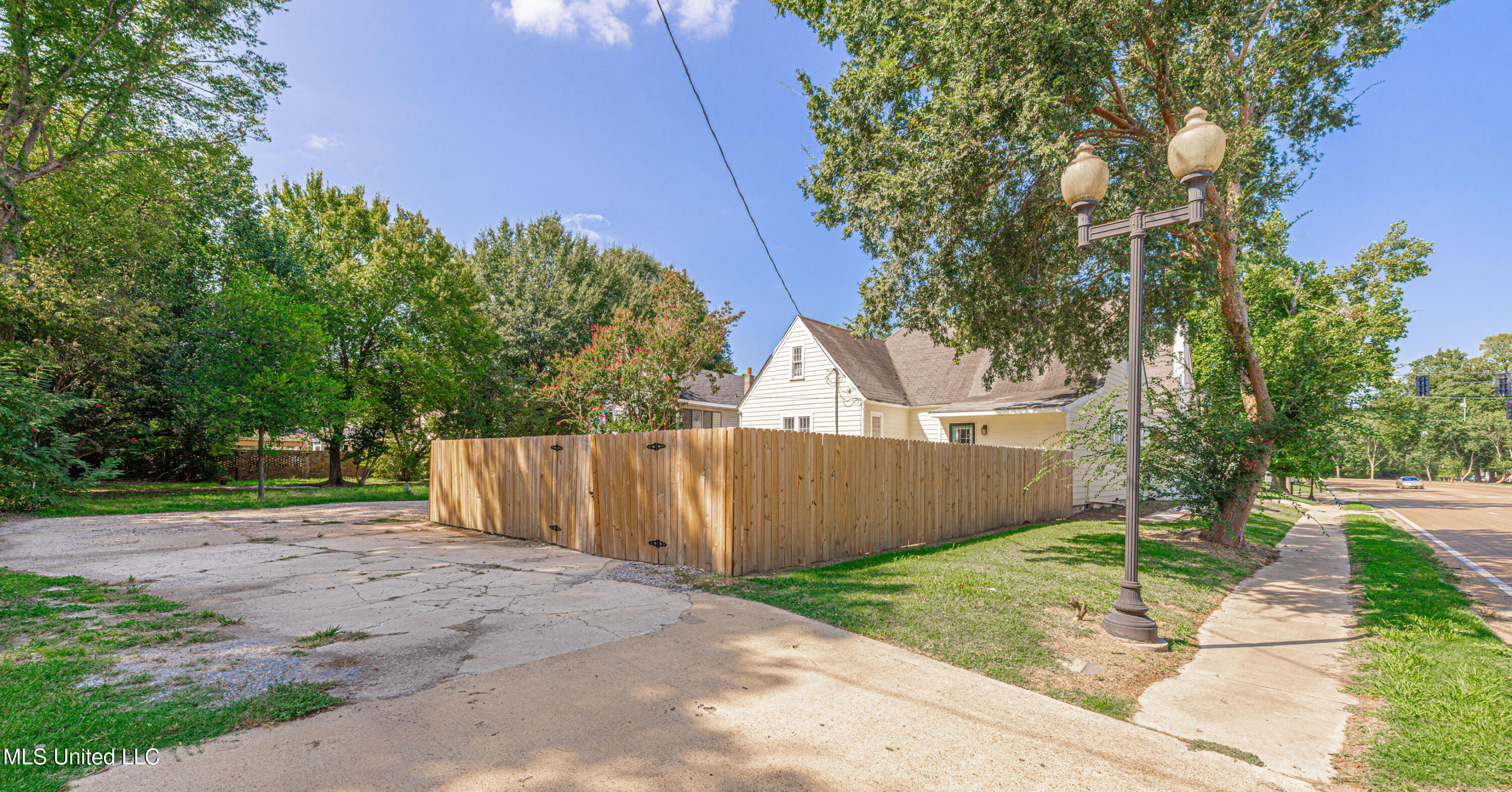 604 South Main Street Greenville, MS 38701 - Photo 66 of 72 1R4A7946