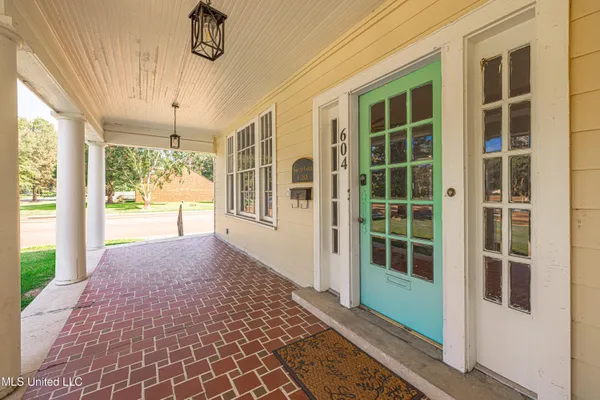 $299,000 | 604 South Main Street, Greenville, MS 38701