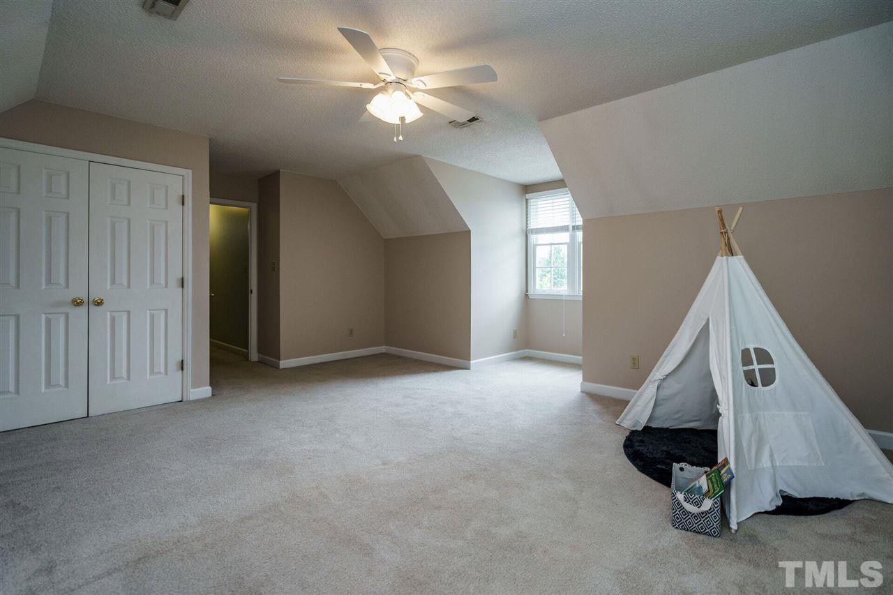 4553 Birmingham Way Raleigh, NC 27604 - Photo 22 of 28