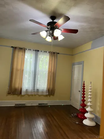 $210,000 | 116 Charlotte Street, Brookneal, VA 24528