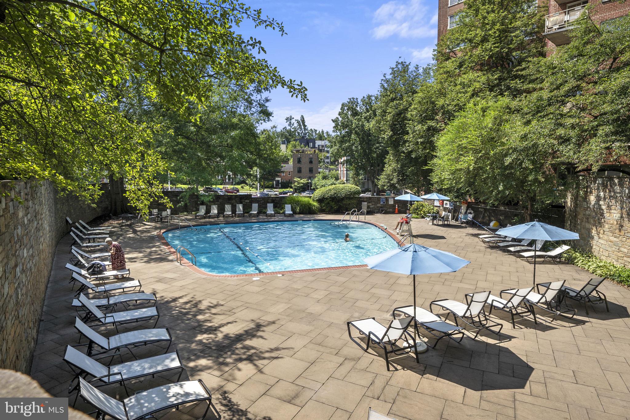 4000 Tunlaw Road Northwest, Unit 905 Washington, DC 20007 - Photo 11 of 17 Pool