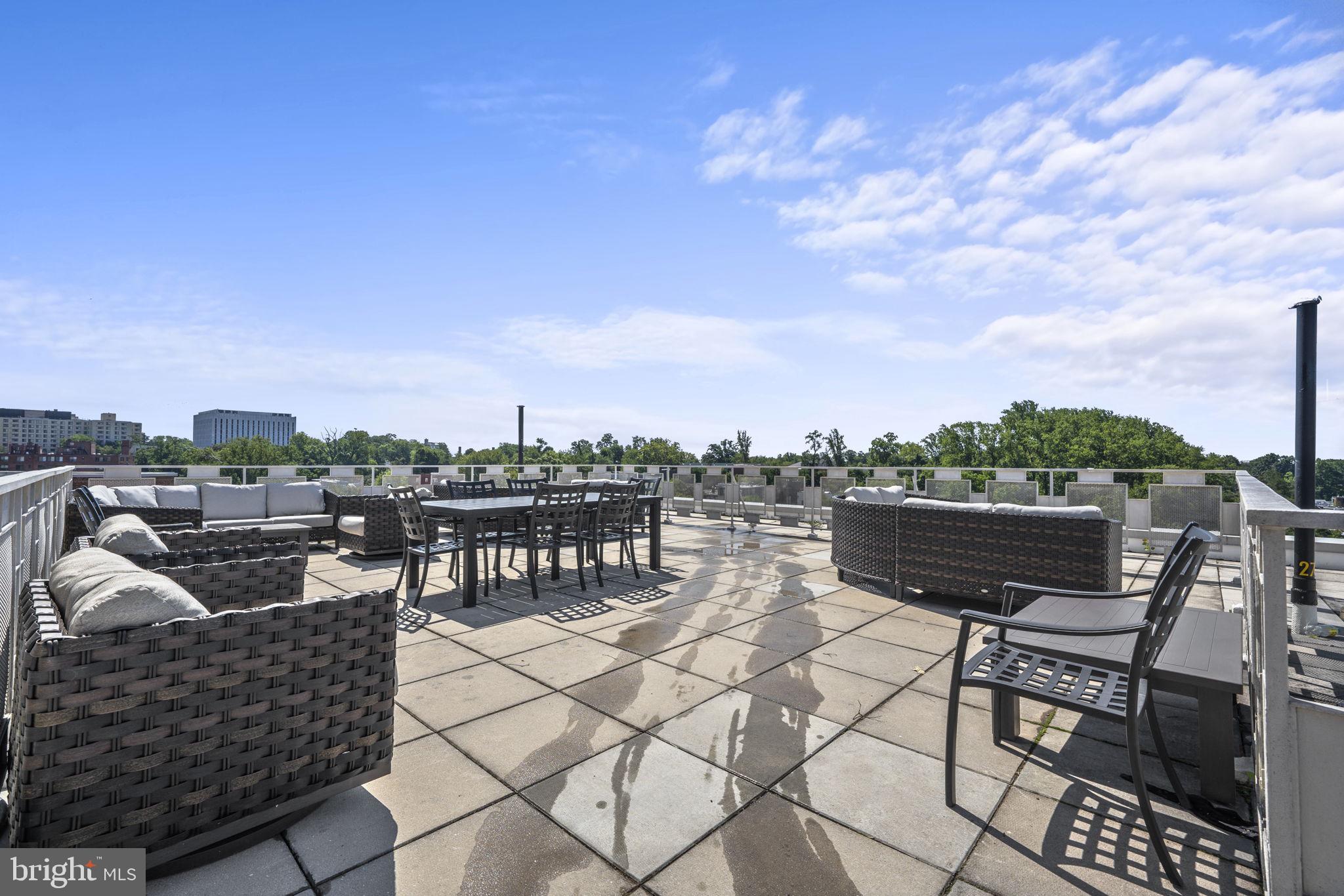 4000 Tunlaw Road Northwest, Unit 905 Washington, DC 20007 - Photo 12 of 17 Roof Deck