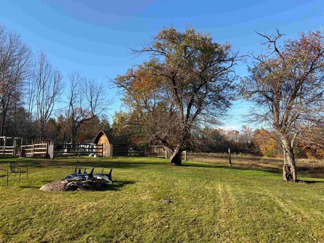 $590,000 | 129 Old Dublin Road, Peterborough, NH 03458