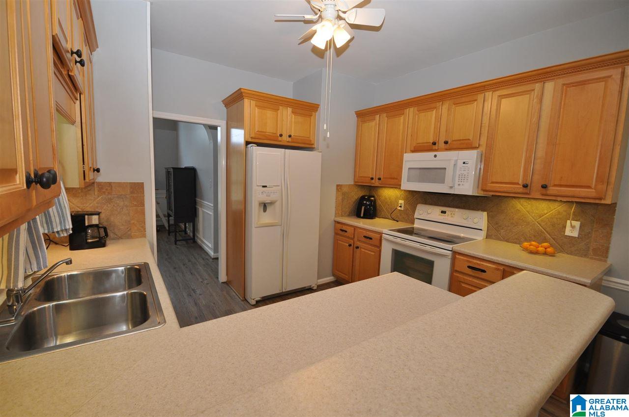 108 Parliament Road Alabaster, AL 35114 - Photo 8 of 12
