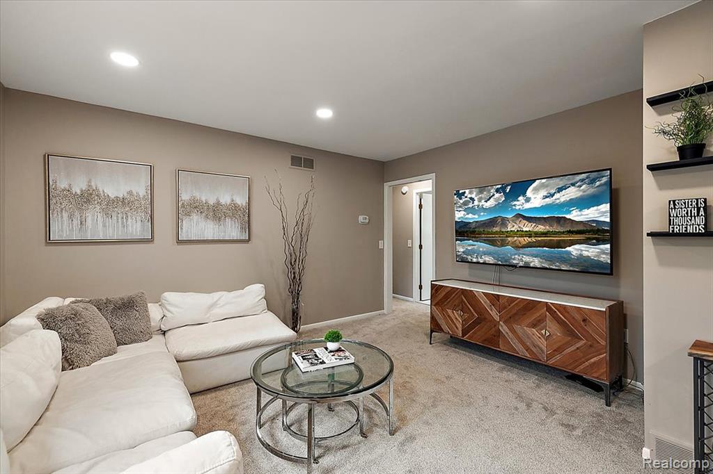 1600 Mill Race Road Rochester Hills, MI 48306 - Photo 71 of 88 Gallery Image 71