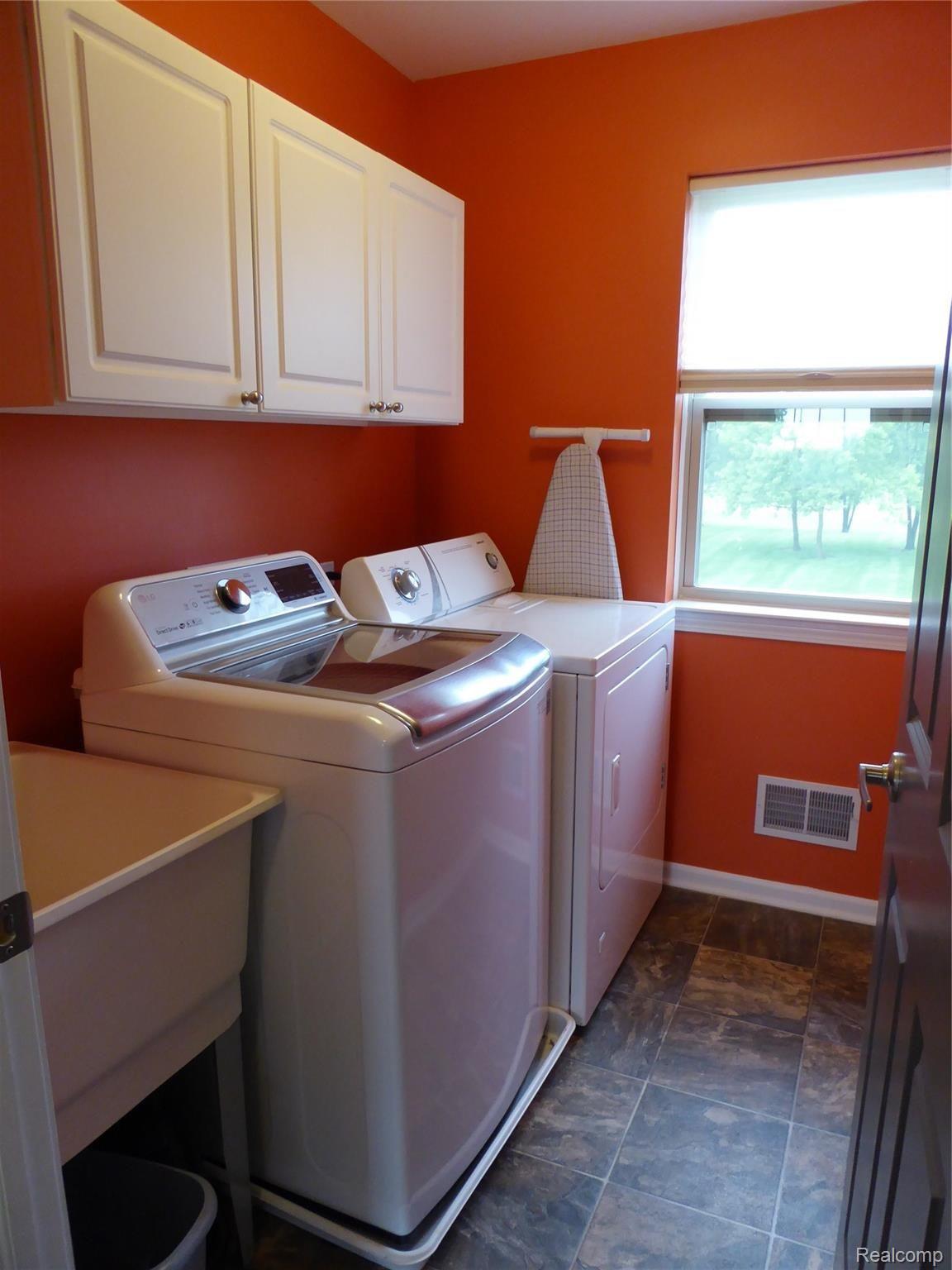 55137 12 Mile Road New Hudson, MI 48165 - Photo 14 of 27 P1020196.JPG